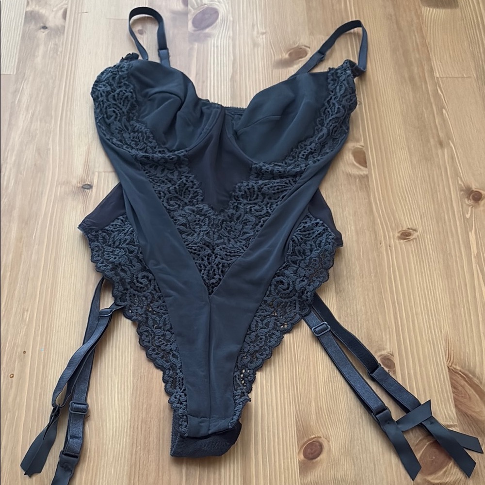 Victoria Secret SZ 34 C Thong Teddy Y2K VTG Gray